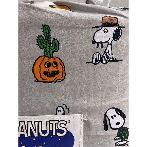 Peanuts Snoopy Halloween QUEEN Sheet Set Pumpkin Cactus Cowboy Pumpkin NEW - Picture 4 of 15